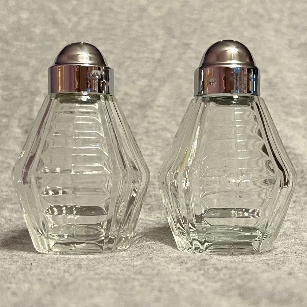 Anchor Hocking Ribbed Art Deco Salt & Pepper Shakers